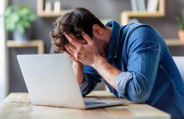 Vyřešte únavu a detoxikujte tělo pomocí citrónové vody