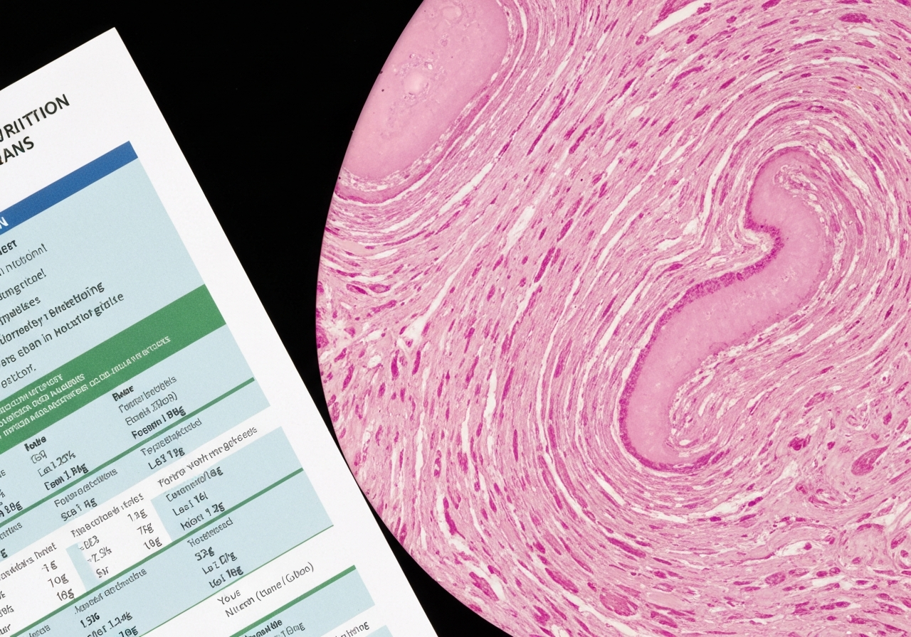 Polyp a cholesterol: Máte se bát? (Fakta 2026) 2 A detailed microscopic view of human tissue structure next to a modern nutritional chart, clinical environment, editorial photography, soft natural light, 85mm lens, high resolution, no text, no words, no letters.